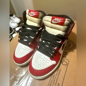 Air Jordan 1 OG High Chicago “ Lost and Found “ .. size 13c